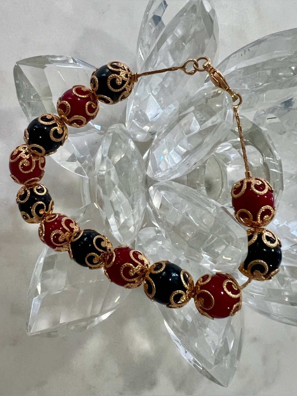 Luxury Gold Tone Red & Black Filigree Bead Bracelet Elegant Statement New
